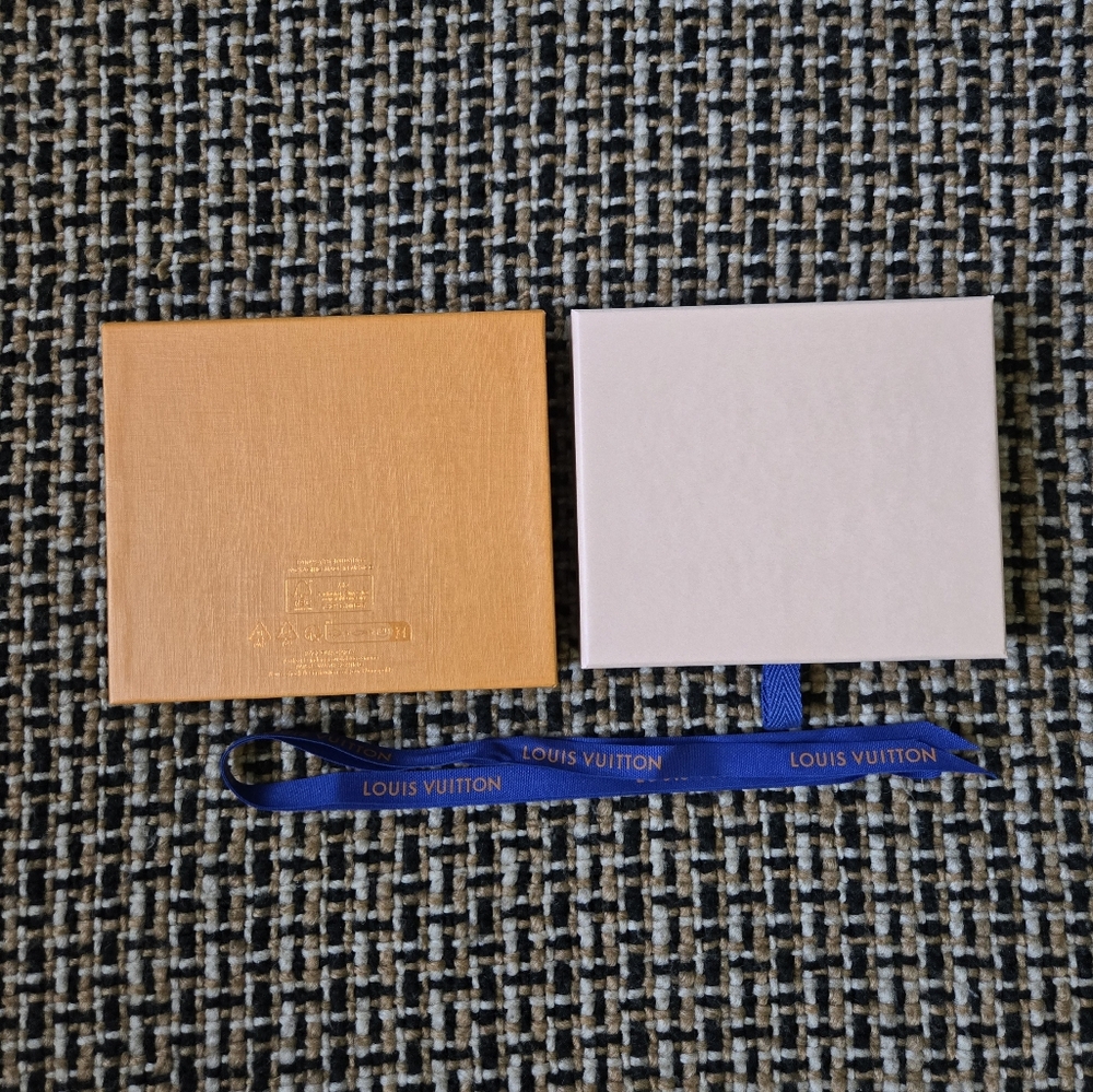 Louis Vuitton Box - Picture 3 of 3